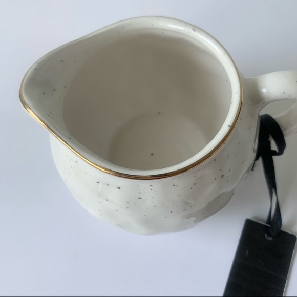 Bebe Speckled Serving Wear Creamer - Picture 5 of 6